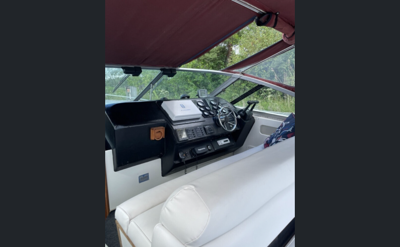 Sea Ray Sundancer 280-kuva-13